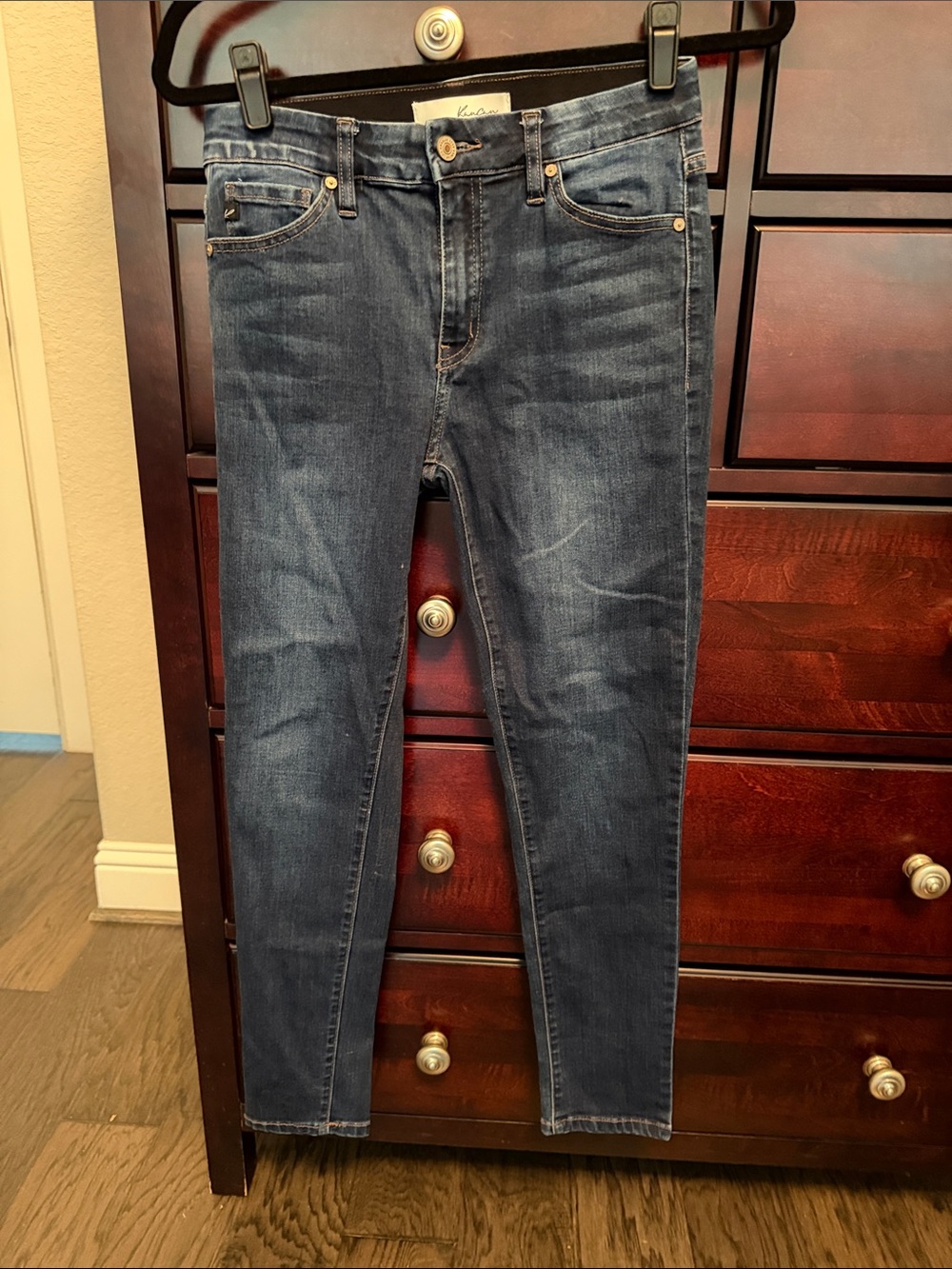 KanCan Women's Straight Leg Jeans - Dark Blue Wash size 26